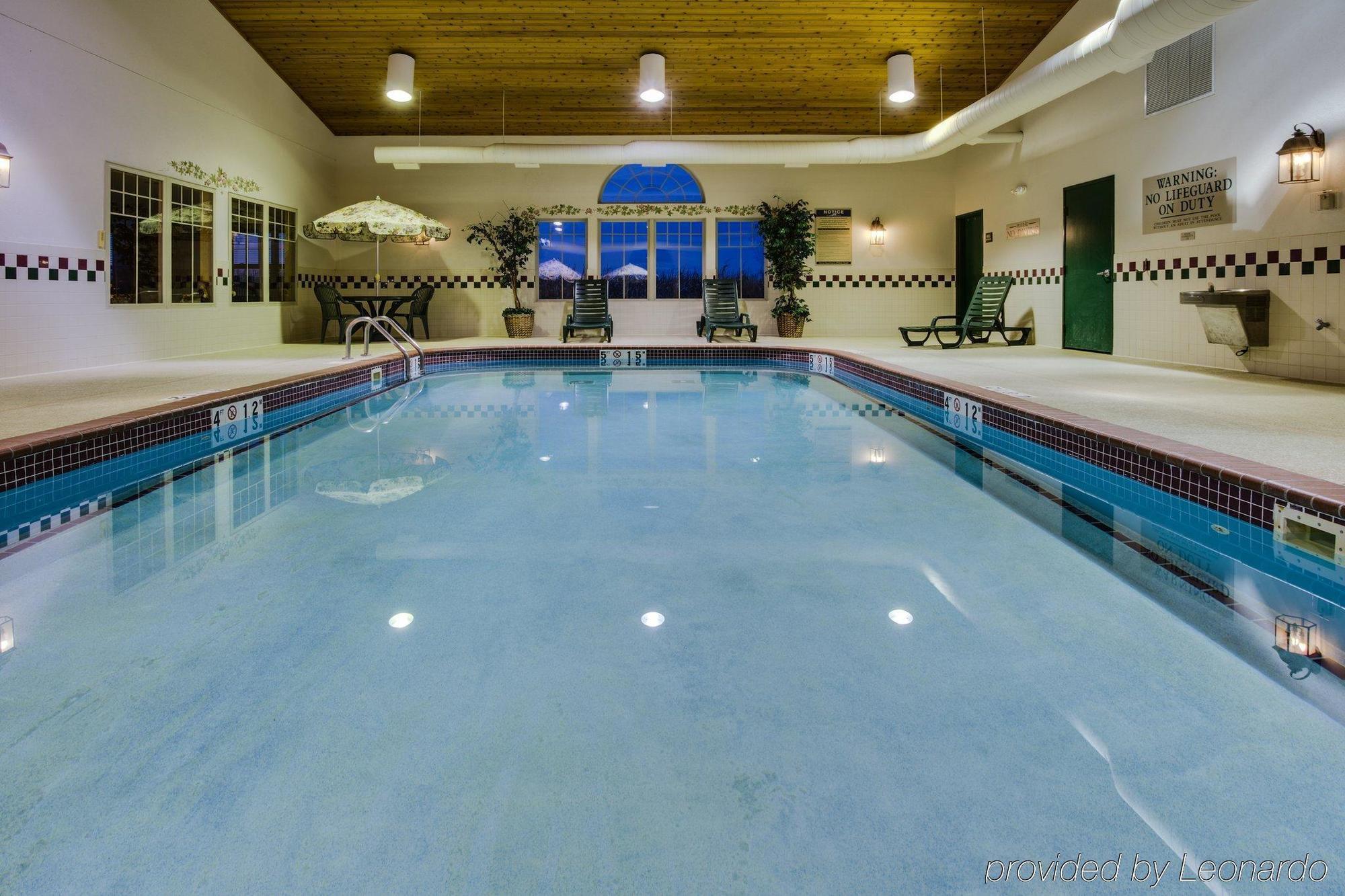 Country Inn & Suites By Radisson, Stockton, Il Luaran gambar