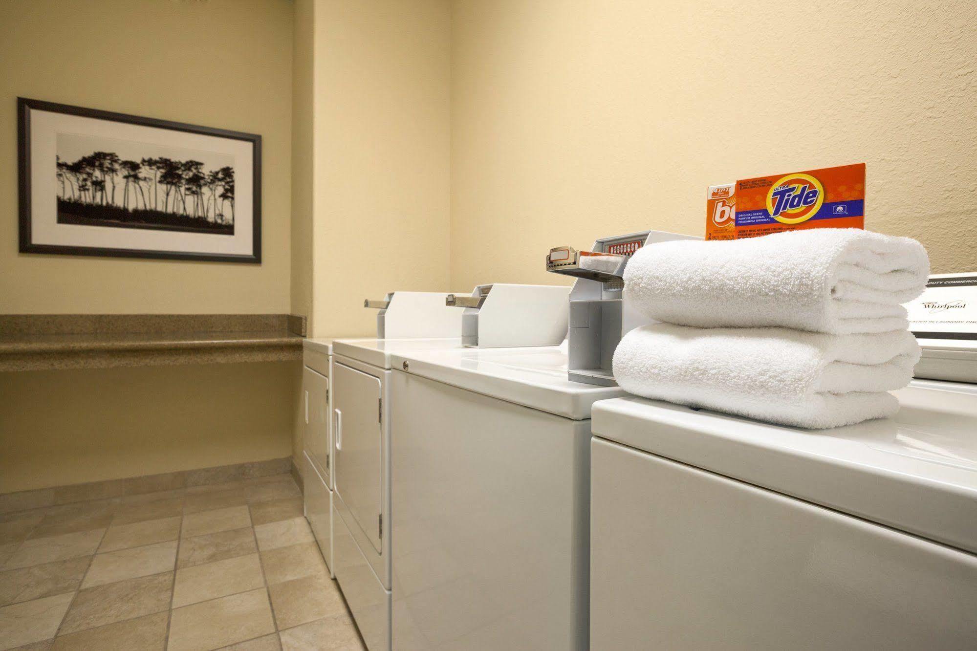 Country Inn & Suites By Radisson, Stockton, Il Luaran gambar